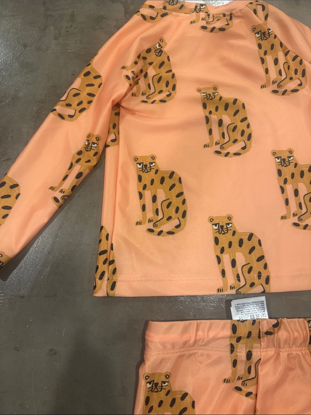 H&M Orange Leopard Print Rash Guard Swim Set - Picture 11 of 12
